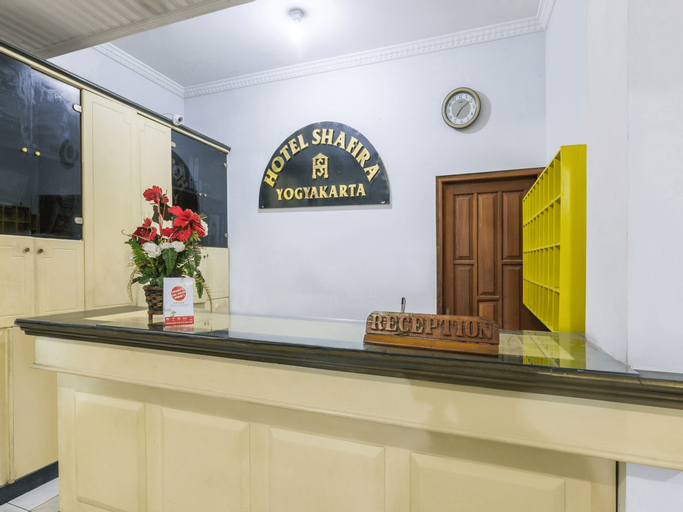 Public Area 5, OYO 1309 Hotel Shafira Syariah, Yogyakarta