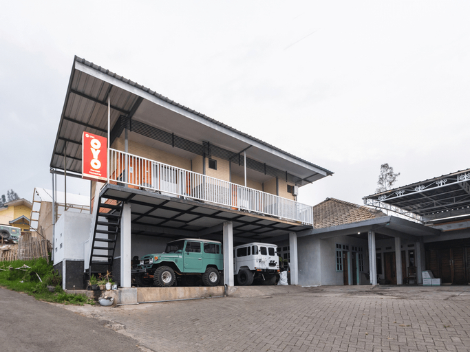 OYO 1765 Herman Homestay, Probolinggo