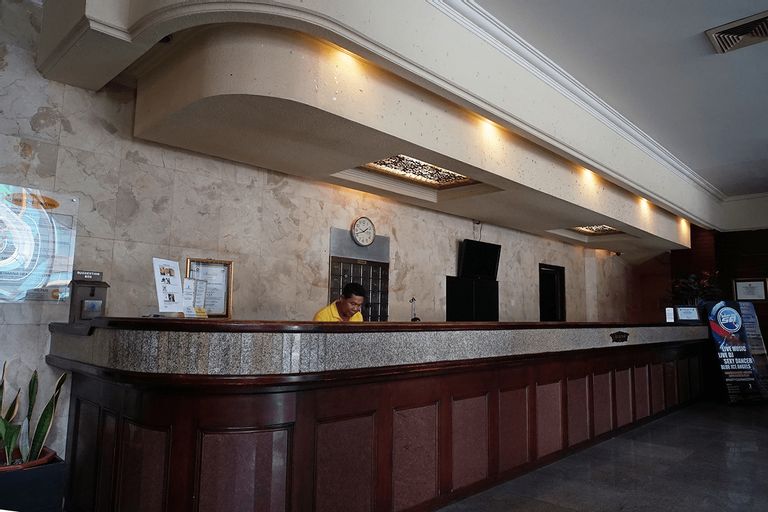 Capital O 1735 Adika Bahtera Hotel, Balikpapan