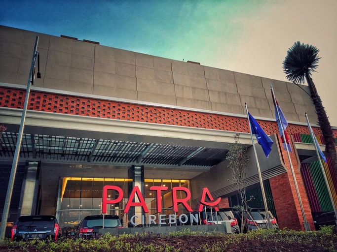 Exterior & Views 1, Patra Cirebon Hotel & Convention, Cirebon