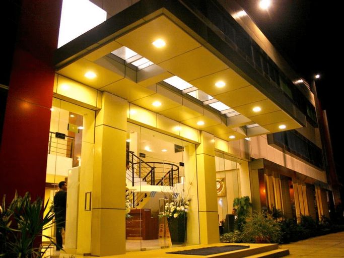 Royal Mamberamo Hotel, Sorong