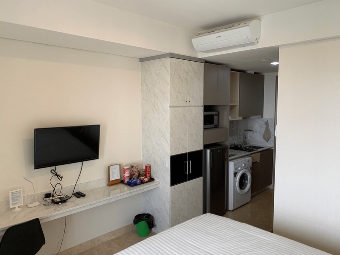 Gold Coast PIK Bahama Sea View Apartments, North Jakarta
