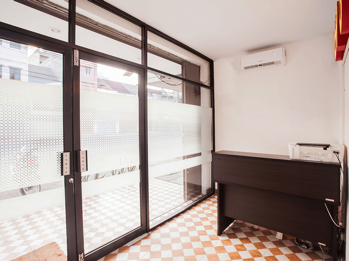 Others 5, SUPER OYO 2720 Sutomo Inn, Medan