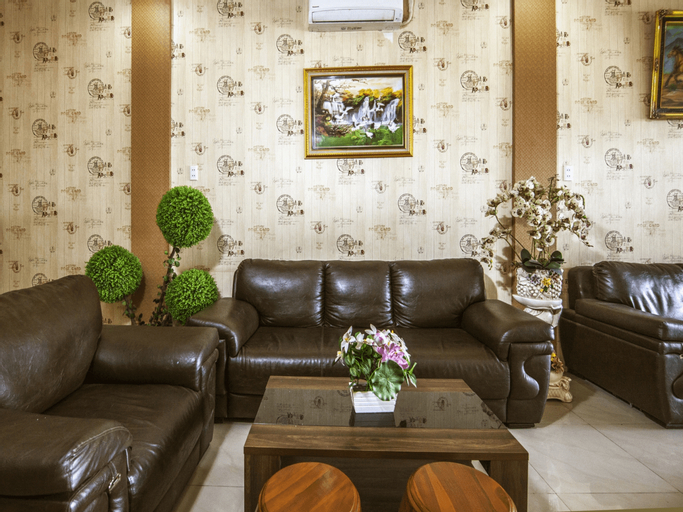 Others 5, OYO 2310 Residence 68, Pematangsiantar