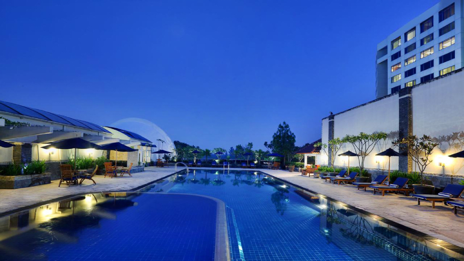 Aryaduta Bandung, Bandung