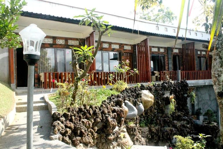 Caldera Hotel and Restaurant, Bangli