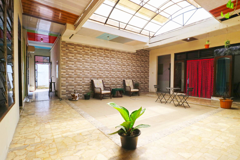 Others 1, Permata Homestay, Medan