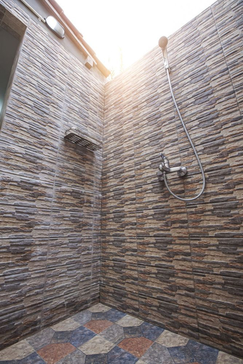 Bathroom 5, Kampoeng Joglo, Sleman