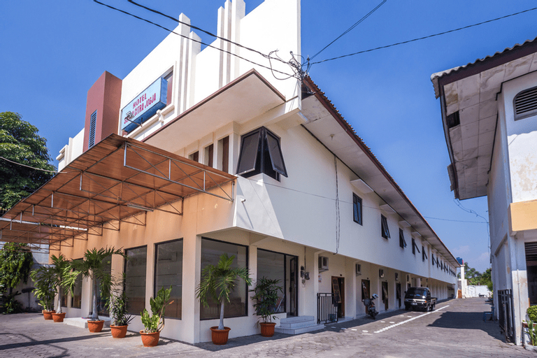 Exterior & Views 3, RedDoorz near XT Square 2, Yogyakarta