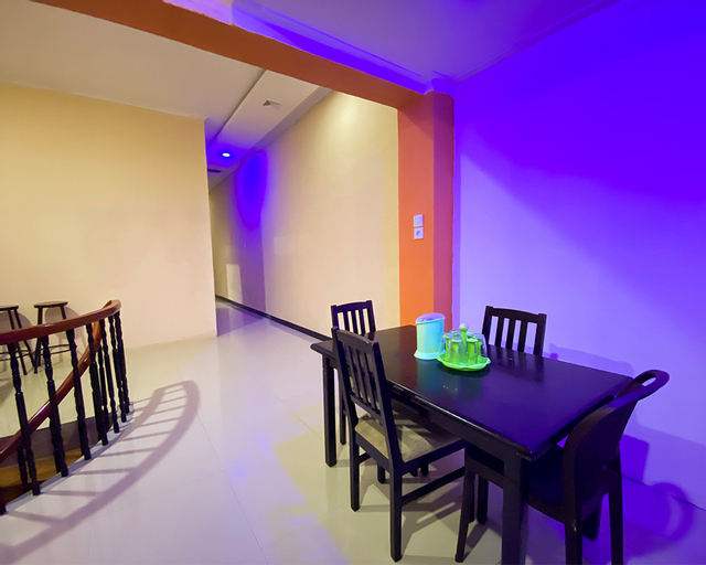 OYO 2231 Cahaya Homestay, Padang