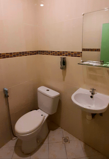 Bathroom 5, The Music Hotel, Batam