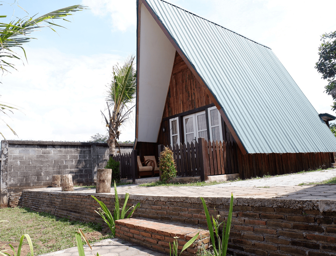 Izza Villa (Cottage), Malang