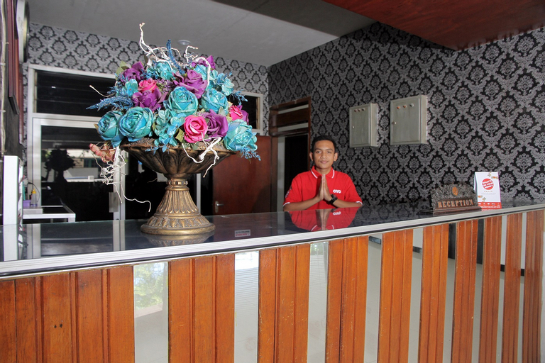 Public Area 3, OYO 840 Hotel Dely, Palu