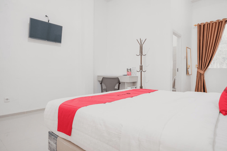RedDoorz Syariah near Arafah Hospital Jambi, Jambi