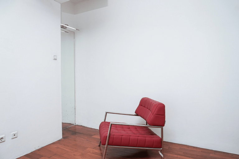 Elegant and Spacious 1BR Apartment at Citylofts Sudirman By Travelio, Central Jakarta