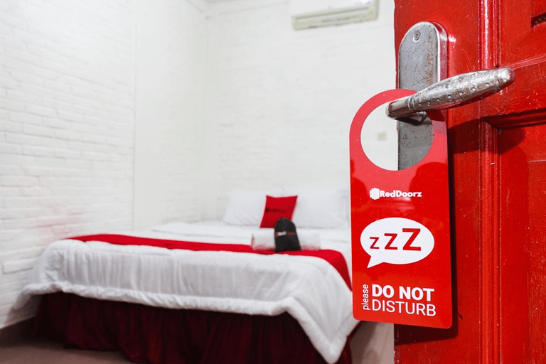 Bedroom 5, RedDoorz near Universitas Pamulang, Tangerang Selatan
