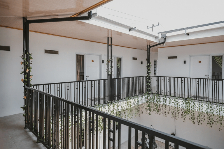 RedDoorz Plus Syariah near Universitas Lampung, Bandar Lampung