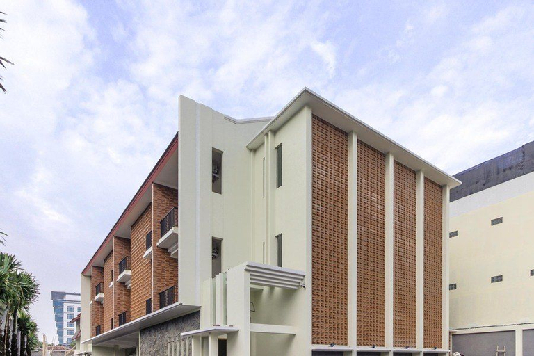 RedDoorz Premium near Ragunan Zoo 2, Jakarta Selatan