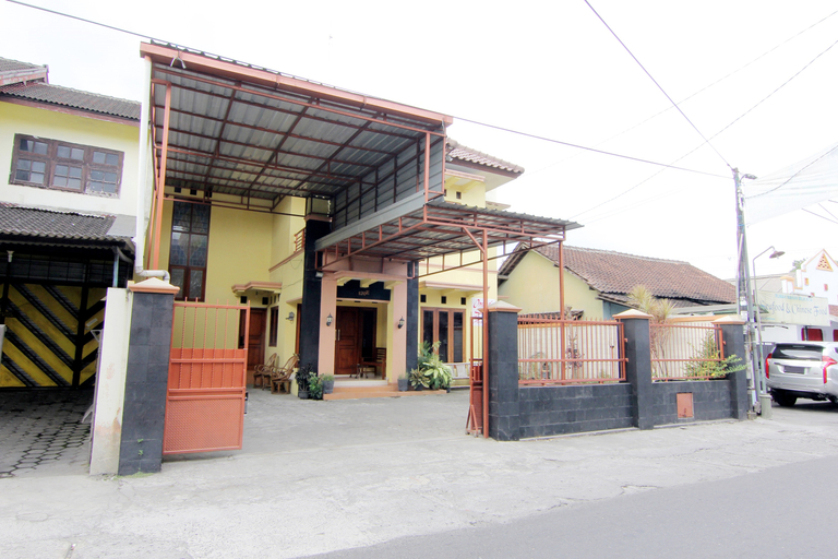 Bedroom 2, Omahe Simbah Guesthouse, Sleman