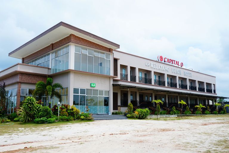 OYO 399 Kelayang Beach Hotel, Belitung