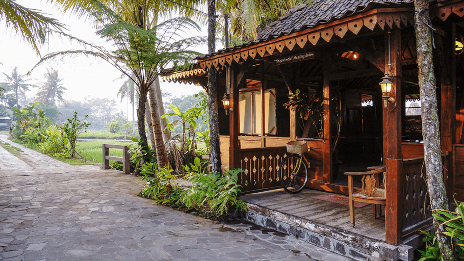 Exterior & Views 4, Kampung Labasan Tropical Resort, Sleman