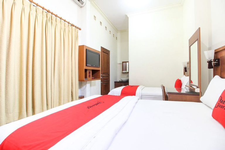 Bedroom 9