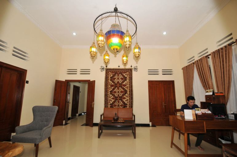 Musafir Guest House Syariah, Solo