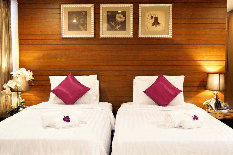 Bedroom 12