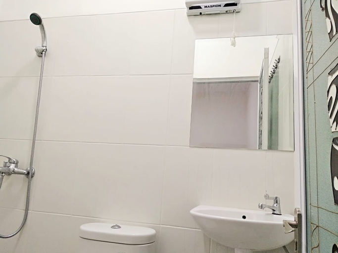 RoomMe Karang Anyar Comfort Zone, Central Jakarta