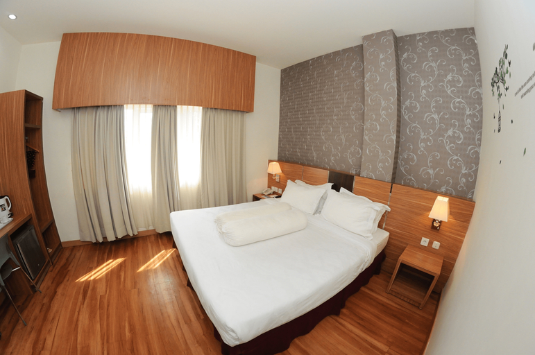Bedroom 3, Tanjung Karang Hotel Bengkulu, Bengkulu