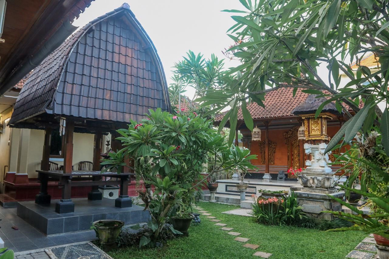 Exterior & Views 2, Sekar Waru Homestay, Denpasar