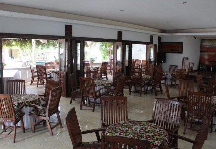 Holiday Beach Inn, Pangandaran