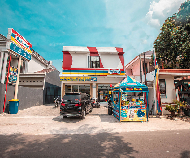 Exterior & Views 2, OYO 842 Arafuru Residence Near Rs Duren Sawit, East Jakarta
