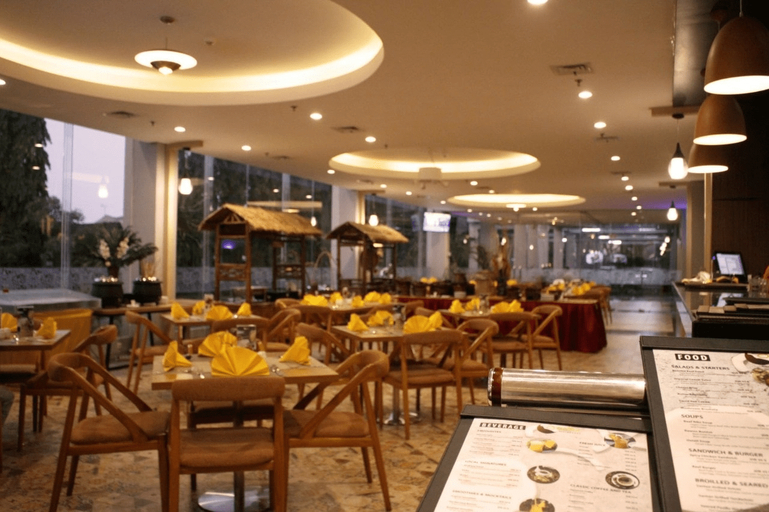 Food & Drinks 4, Horison GKB Gresik, Gresik