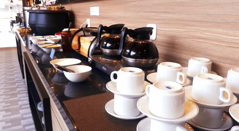 Puri Oasis Hotel Pangkalpinang, Central Bangka
