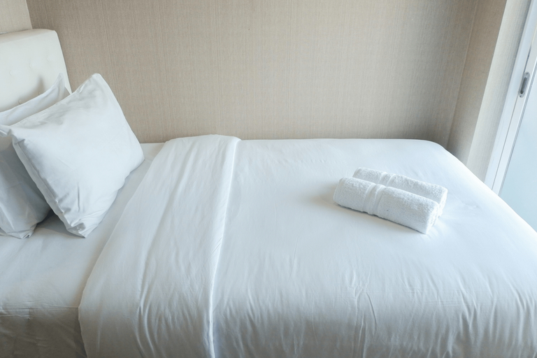 Modern Studio Apartment at Tamansari Papilio By Travelio, Surabaya