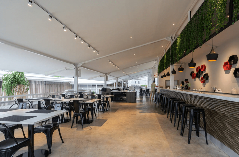 Kontena Hotel - Food & Drinks