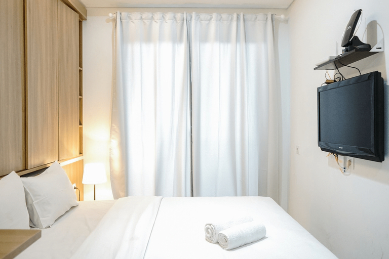 Comfortable and Beautiful Studio Apartment @ Springwood Residence By Travelio, Tangerang