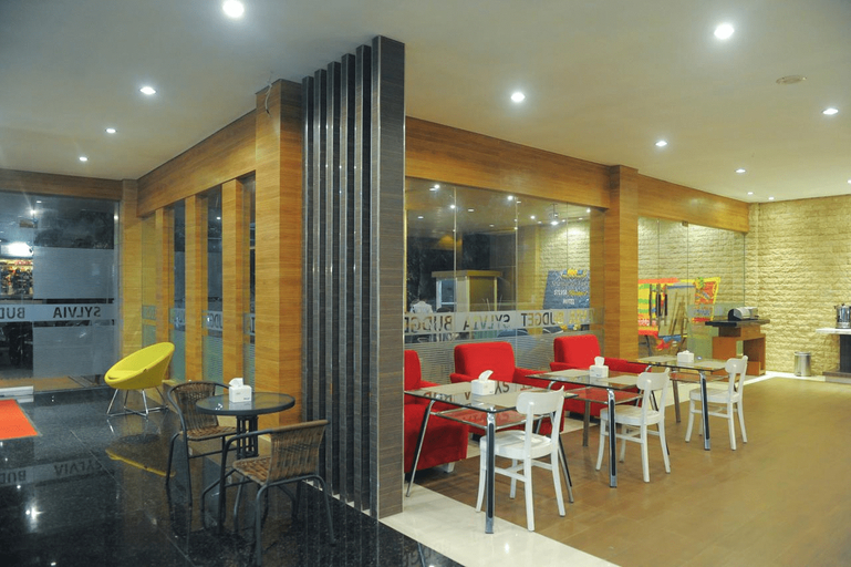 Public Area 5, Sylvia Hotel Budget, Kupang
