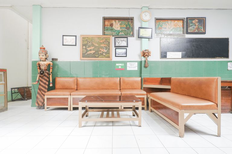 SPOT ON 2054 Arimbi 3 Near Santosa Hospital, Bandung