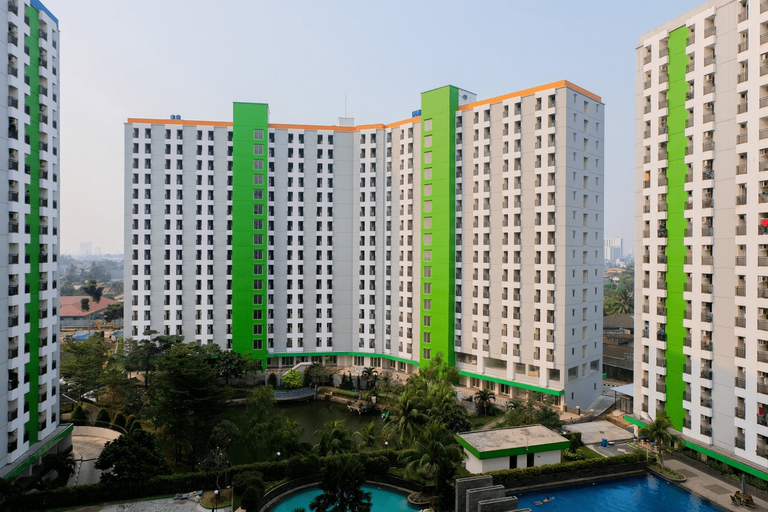 Sport & Beauty 3, Exclusive 2BR Green Lake View Apartment By Travelio, Tangerang Selatan