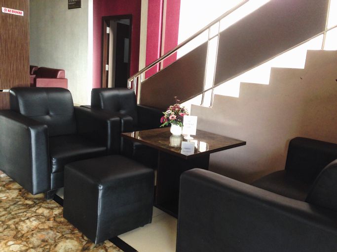 Grand Krakatau Hotel, Serang