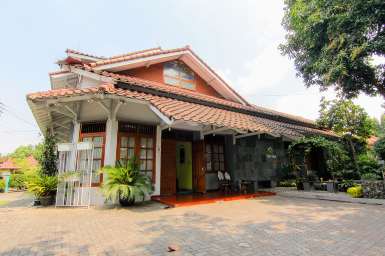 Exterior & Views 1, Embe Enem Homestay, Yogyakarta