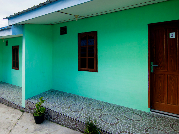 OYO 1701 Bagus inn, Karo