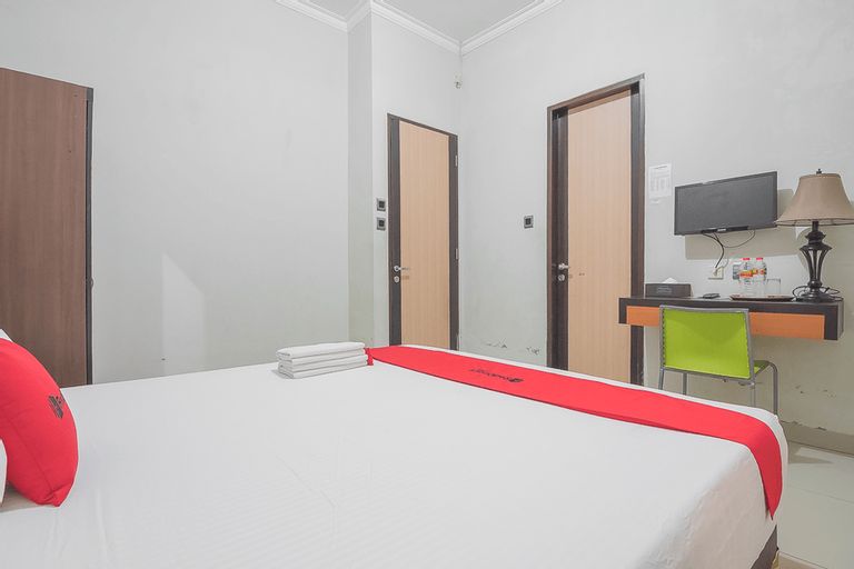 RedDoorz Syariah Plus @ Banjarbaru 2, Banjarbaru