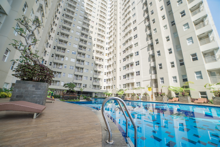 Contemporary 1BR Near Cihampelas at Parahyangan Residence Apartment By Travelio, Bandung