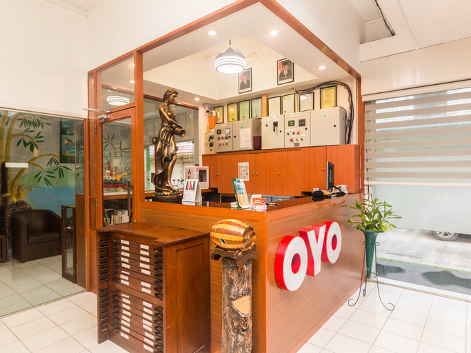 Others 5, OYO 1771 Zeke Hotel, Batam
