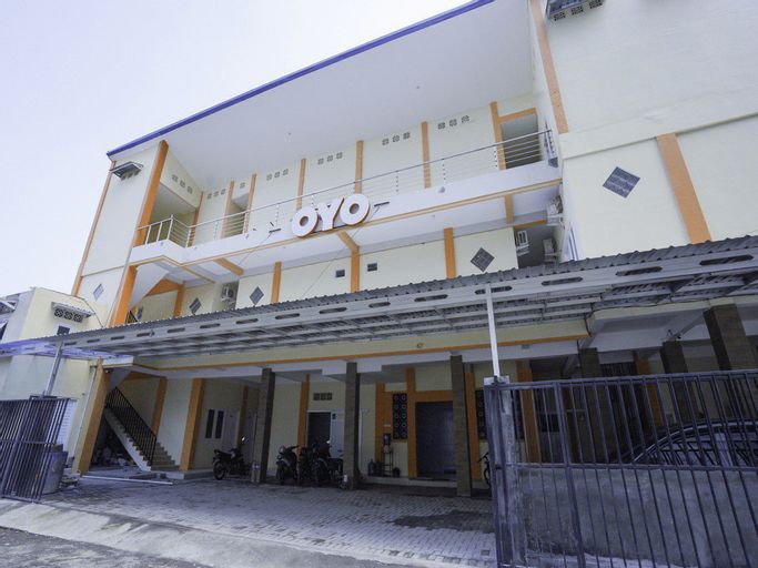 OYO 1367 Banuwa Residence Syariah, Surabaya