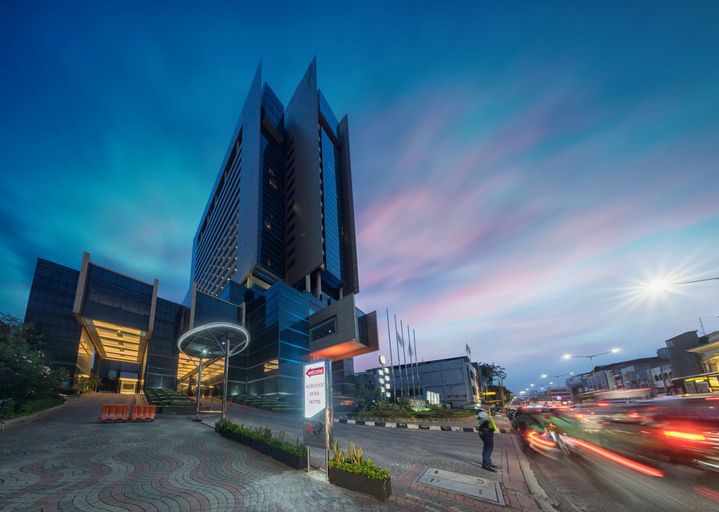 Merlynn Park Hotel, Central Jakarta