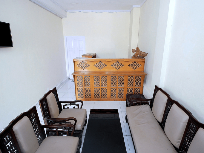 OYO 1335 Anie 71 Residence, Bengkulu